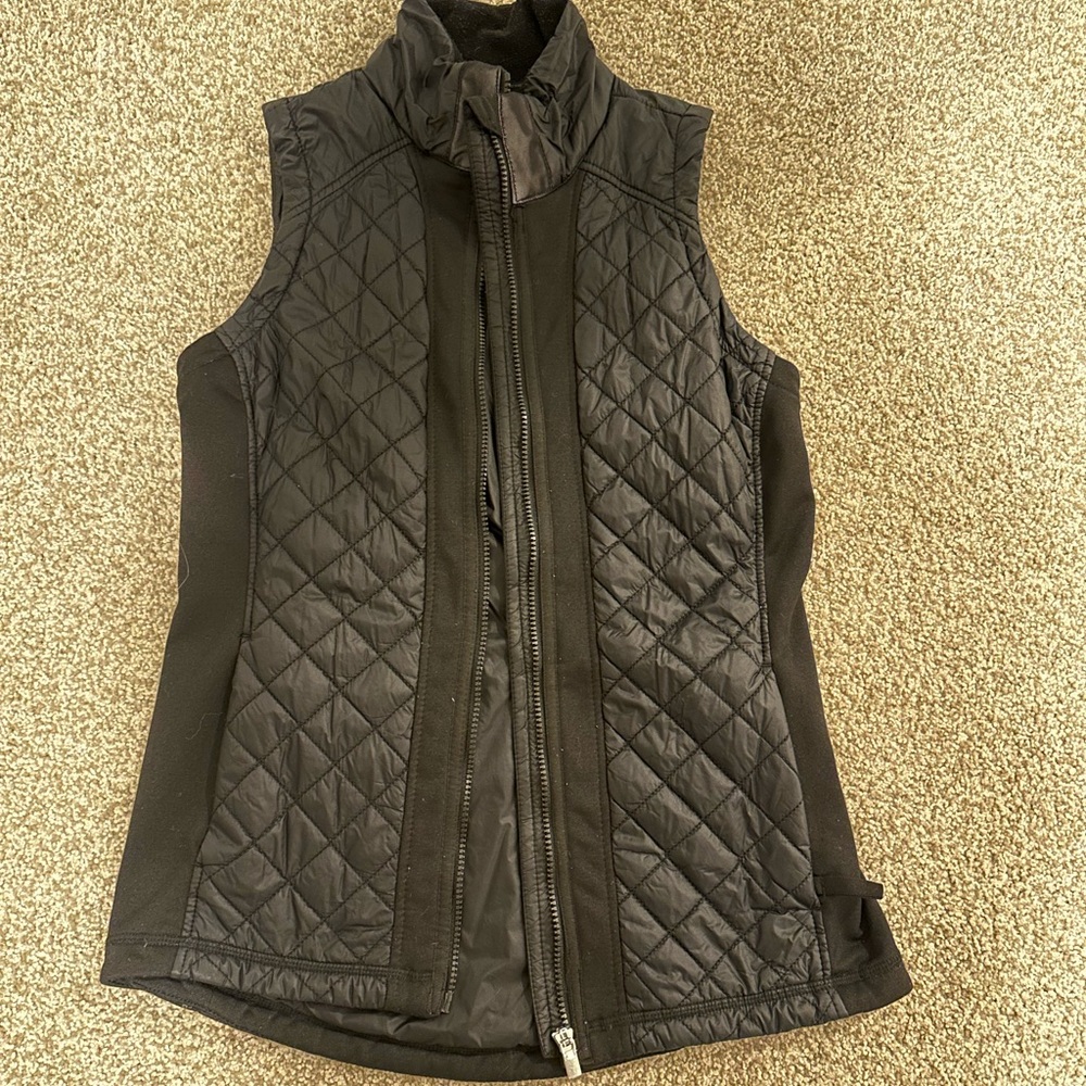 athleta vest